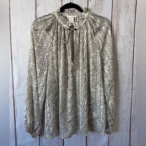 H&M Frill-trimmed Paisley Print Crêpe Blouse with Tie-neck Large